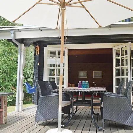 Holiday Glesborg With Fireplace 2 * Fjellerup Strand
